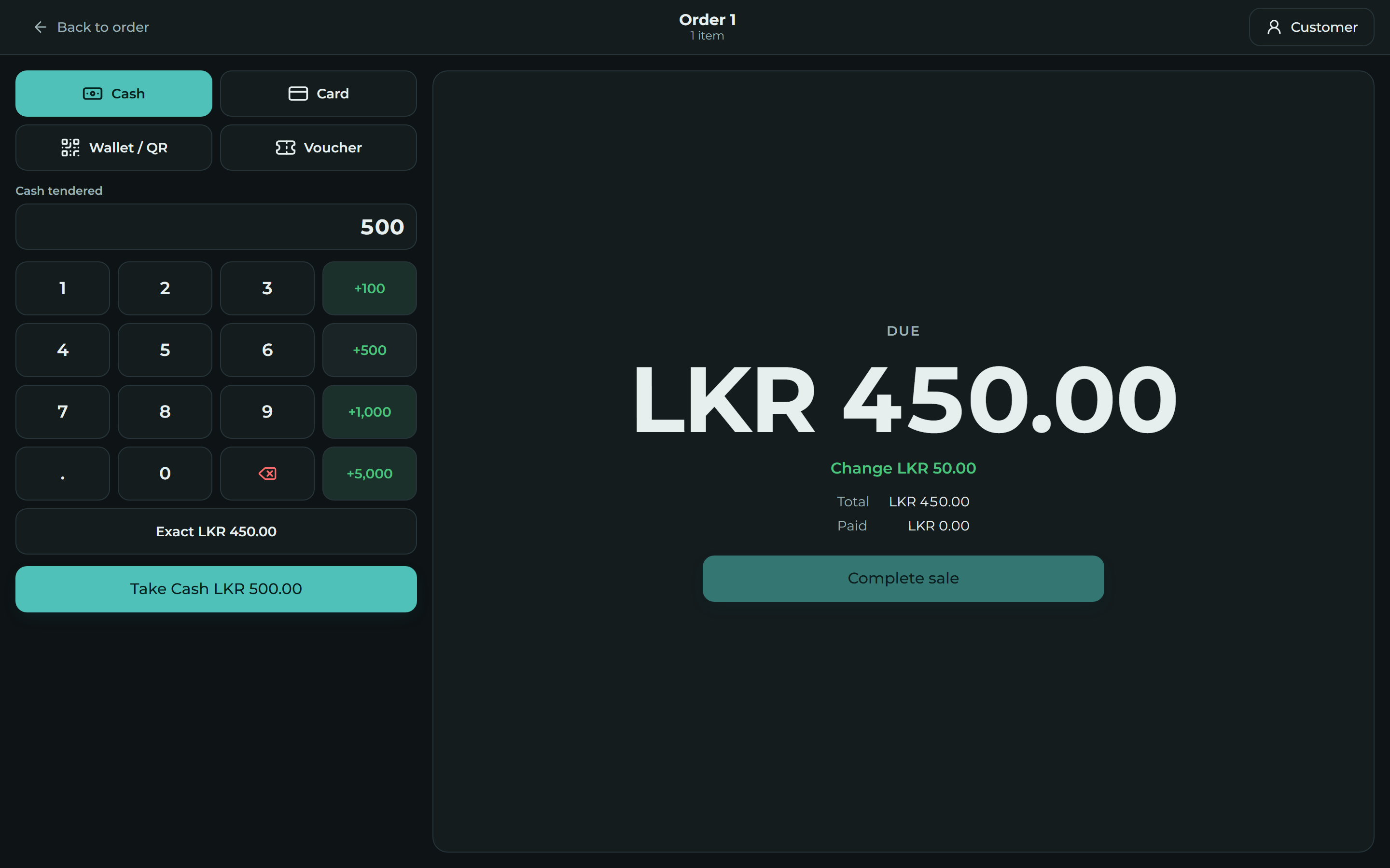Payment screen: tenders on the left, a numpad with note buttons, and the amount due in large type.